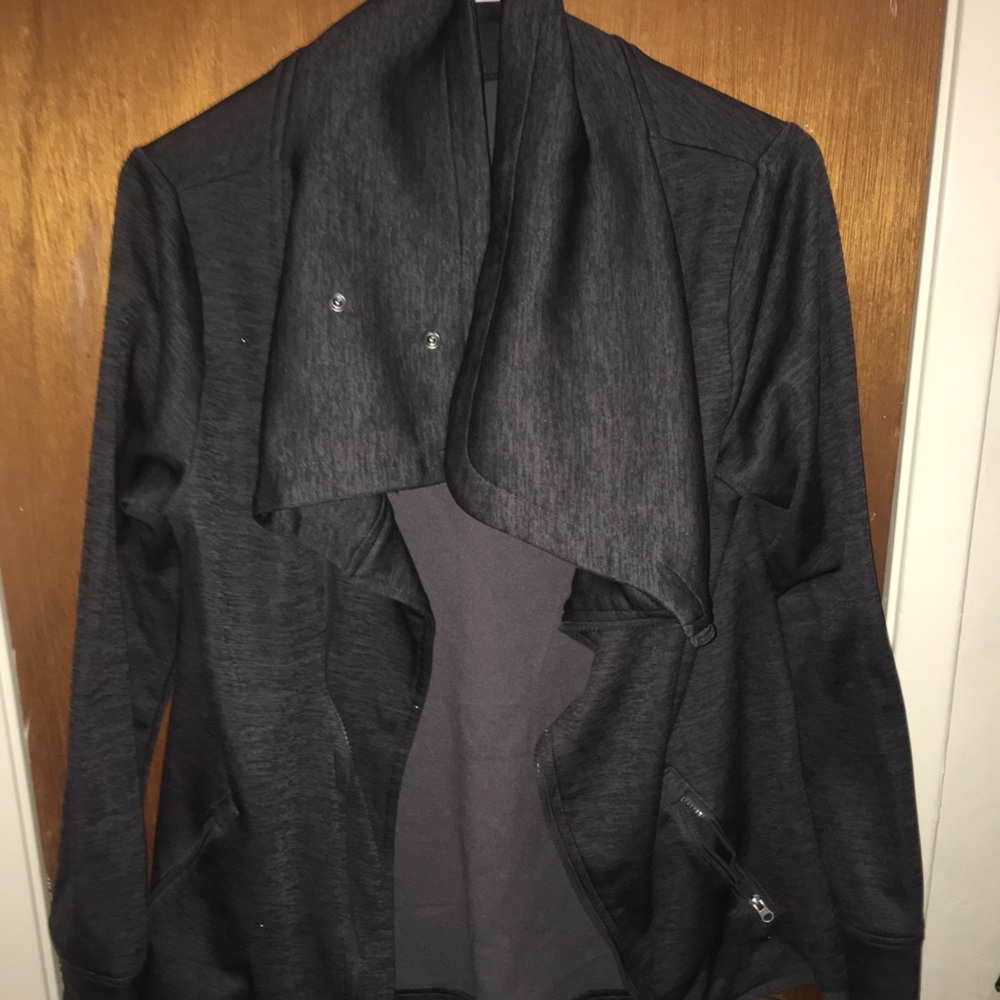 Champion Active Jacket, Size M - Picture 5 of 8